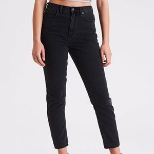 American Eagle Mom Jeans